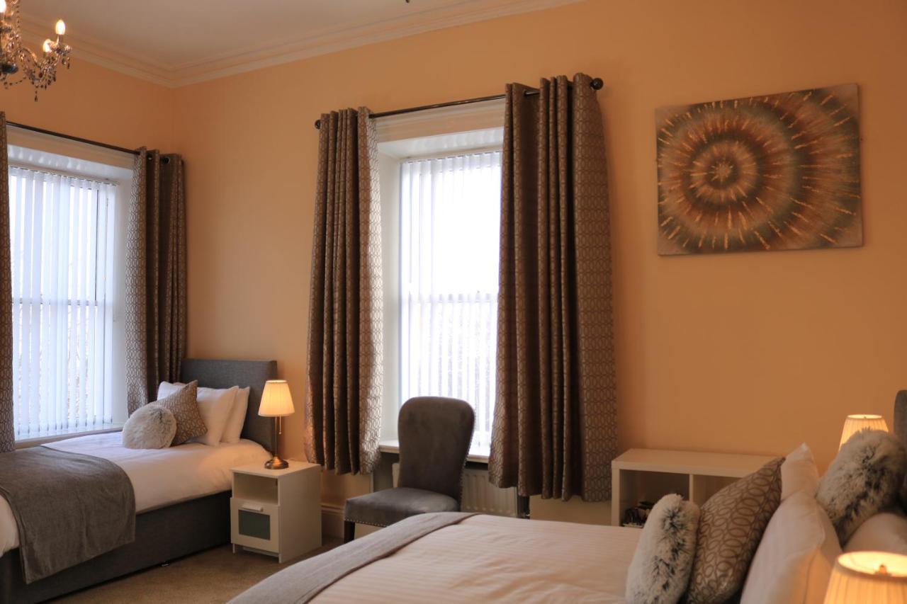 Station B&B Londonderry Buitenkant foto