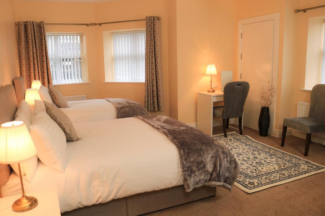 Station B&B Londonderry Buitenkant foto