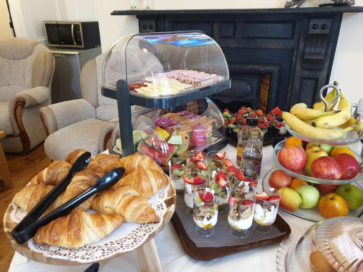 Station B&B Londonderry Buitenkant foto